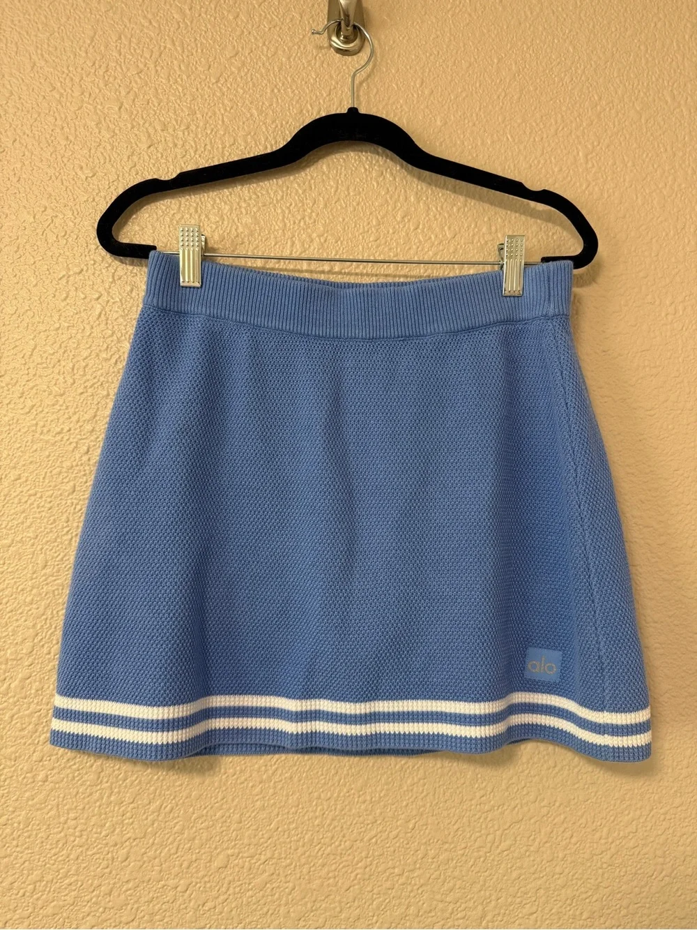 NWOT Alo Tennis Club Sweater Knit Skirt Athleisure Sporty Preppy Skort Blue M